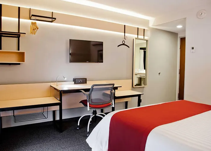 Express By Marriott Ciudad De Plaza