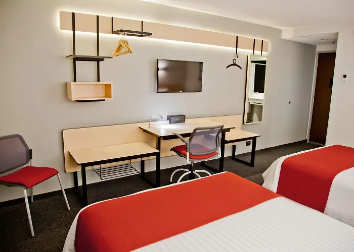 Express By Marriott Ciudad De Plaza 3*