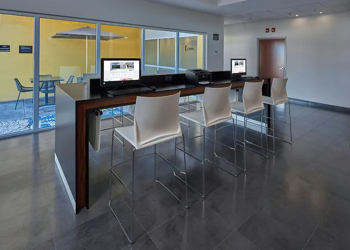 Express By Marriott Ciudad De Plaza ホテル 3*